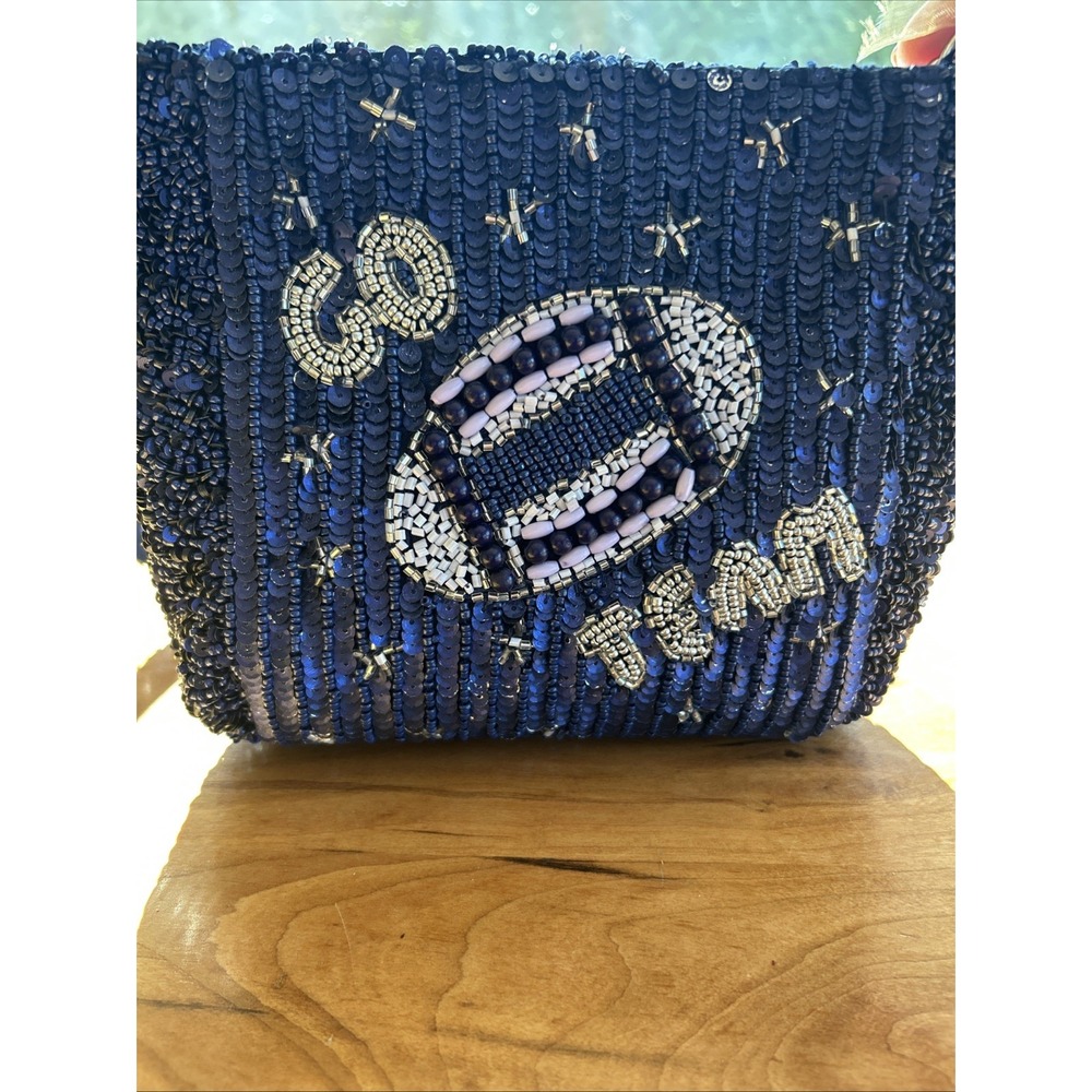 VIRAL BRAND NEW From INDIA To You GO TEAM BLUE FOOTBALL BEADED SHOULDER BAG - Picture 3 of 6